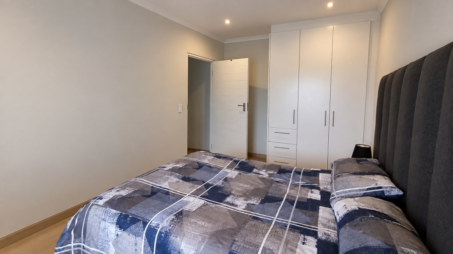 3 Bedroom Property for Sale in Parklands North Western Cape